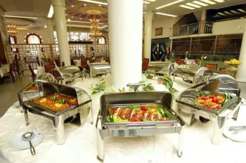 هتل آپارتمان مهر مشهد - منو سلف غذا