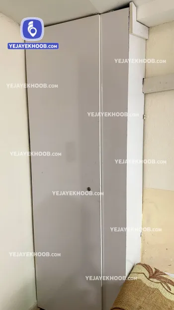 هتل آپارتمان ولیعصر مشهد - امکانات اتاق (کمد لباس)