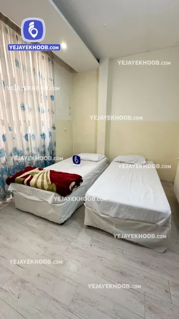 هتل آپارتمان ولیعصر مشهد - اتاق ۲ تخته (۲ تخت ۱ نفره)