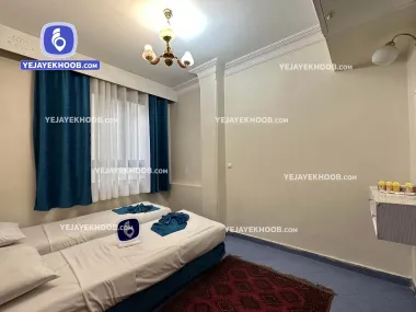 هتل آپارتمان گلاره مشهد - اتاق ۲ تخته (۲ تخت ۱ نفره)