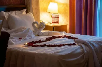 هتل آپارتمان یلدا مشهد - اتاق ۲ تخته (۱ تخت ۲ نفره)   