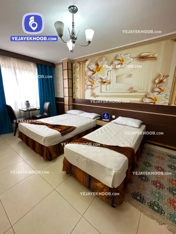 هتل ابریشم مشهد - اتاق ۳ تخته (۱ تخت ۲ نفره و ۱ تخت ۱ نفره)    