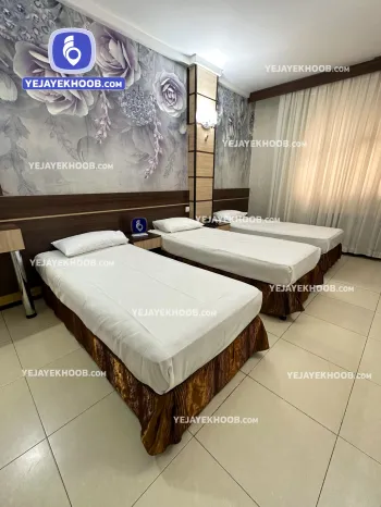 هتل ابریشم مشهد - اتاق ۳ تخته (۳ تخت ۱ نفره)    