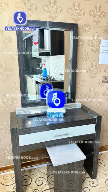 هتل استار مشهد - امکانات اتاق (میز آرایش)