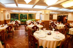 هتل البرز تهران - رستوران