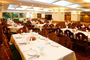 هتل البرز تهران - رستوران