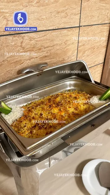 رستوران هتل الرحمن مشهد همراه با منو انتخابی (زرشک پلو)