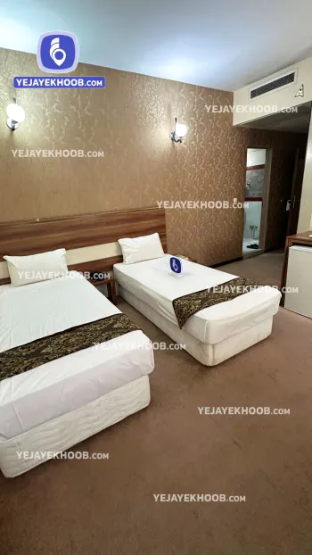 هتل انقلاب مشهد - اتاق ۲ تخته (۲ تخت ۱ نفره)