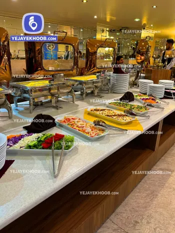 رستوران هتل ایران زمین مشهد - میز سلف سرویس