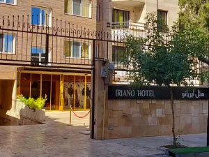 هتل ایریانو تهران - نمای بیرونی