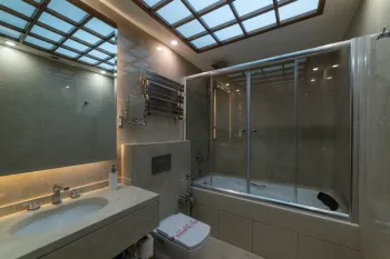 هتل بزرگ جهان مشهد - سرویس بهداشتی و حمام    