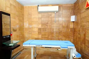 هتل بزرگ فردوسی تهران - اتاق ماساژ