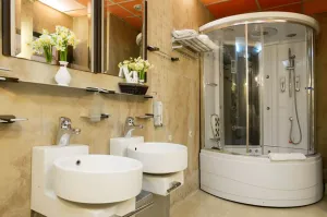 هتل بزرگ فردوسی تهران - سرویس بهداشتی و حمام