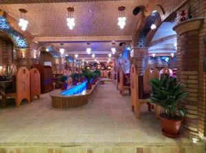 هتل بزرگ فردوسی تهران - رستوران سنتی