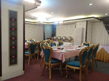 هتل بزرگ میثاق ملل مشهد - رستوران