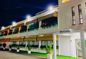 هتل ترن تهران - نمای بیرونی