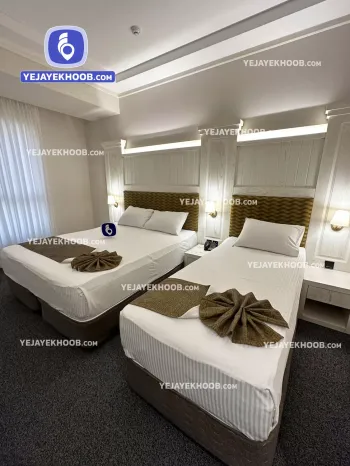 هتل جوار الملک مشهد - اتاق ۳ تخته (۱ تخت ۲ نفره و ۱ تخت ۱ نفره)    