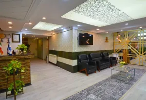 هتل حافظ شیراز - لابی