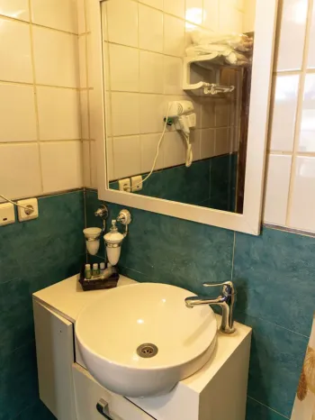 هتل خانه کشیش اصفهان - سرویس بهداشتی