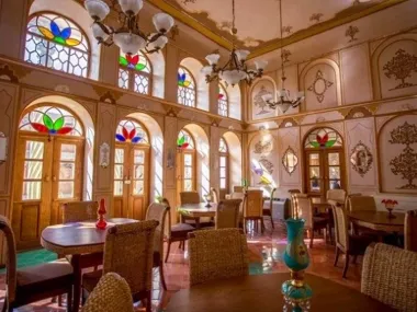 هتل خانه کشیش اصفهان - رستوران