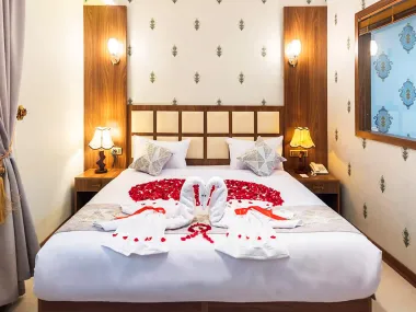 هتل دانشمند اصفهان - اتاق 2 تخته (1 تخت 2 نفره)