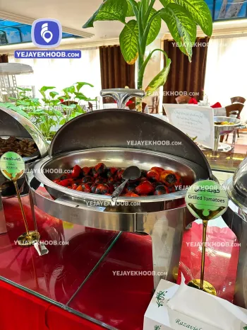 رستوران هتل رضویه مشهد همراه با منو انتخابی (گوجه کبابی)