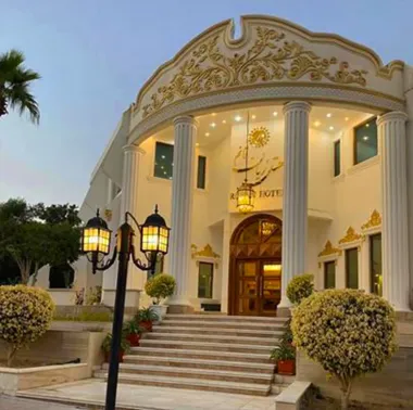 هتل رُیان قائم کیش - نمای بیرونی