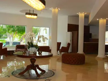 هتل رُیان قائم کیش - لابی