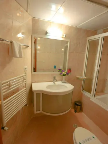 هتل زهره اصفهان - سرویس بهداشتی