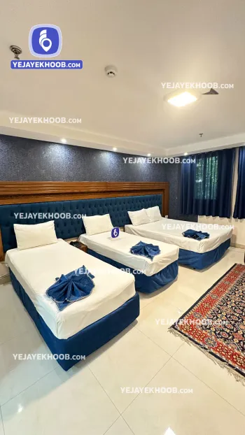 هتل سرمد مشهد - اتاق ۴ تخته (۱ تخت ۲ نفره و ۲ تخت ۱ نفره)