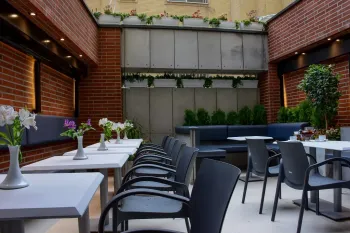 هتل سفیر اصفهان - کافی شاپ