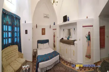 هتل سنتی نگین کاشان - اتاق 2 تخته (1 تخت 2 نفره)