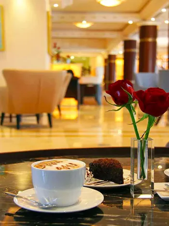 هتل سورینت مریم کیش - سرویس پذیرایی