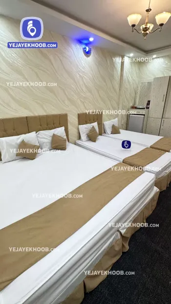 هتل محمدی شاهان مشهد - اتاق ۴ تخته (۱ تخت ۲ نفره و ۲ تخت ۱ نفره)