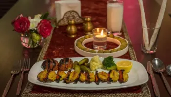 هتل شیخ بهایی اصفهان - منو غذایی