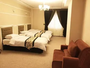 هتل صبا مشهد - اتاق ۳ تخته (۳ تخت ۱ نفره)    