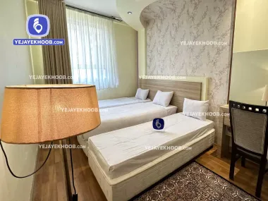 هتل طوبی مشهد - اتاق ۳ تخته (۳ تخت ۱ نفره)    
