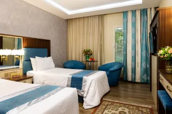 هتل عالی قاپو اصفهان - اتاق 2 تخته