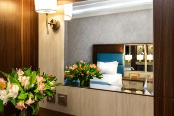 هتل عالی قاپو اصفهان