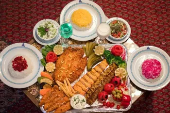 هتل عالی قاپو اصفهان - منوی غذا