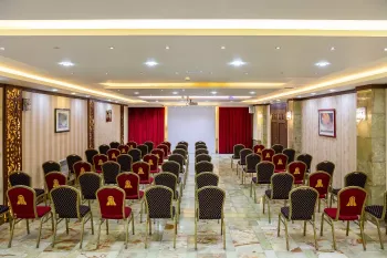 هتل عالی قاپو اصفهان - سالن همایش