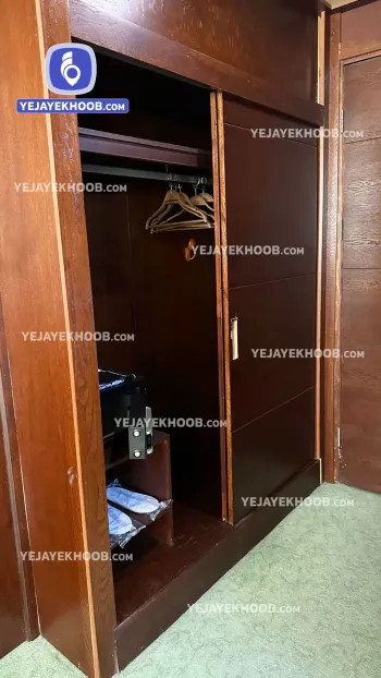 هتل لیلیوم کیش - کمد لباس