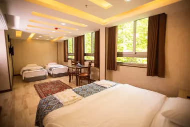 هتل مانی اصفهان - اتاق 4 تخته