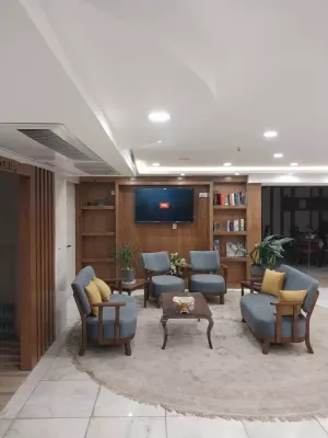 هتل مانی اصفهان - لابی