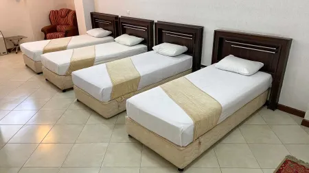 هتل ماهان اصفهان - اتاق 4 تخته (4 تخت 1 نفره)