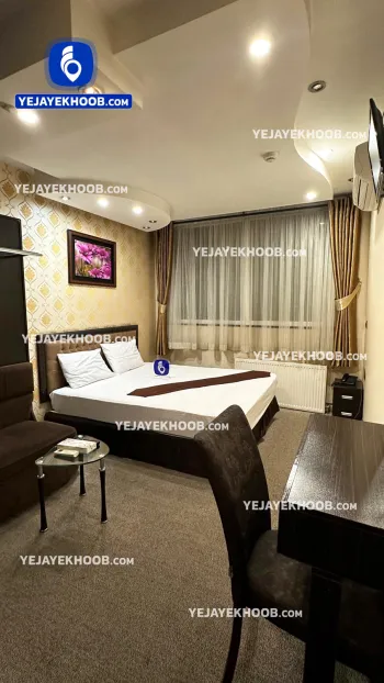 هتل مرمر مشهد - اتاق ۲ تخته ( یک تخت دبل ) همراه با کاناپه تختخوابشو