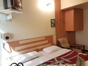 هتل مروارید اصفهان - اتاق 2 تخته (1 تخت 2 نفره)