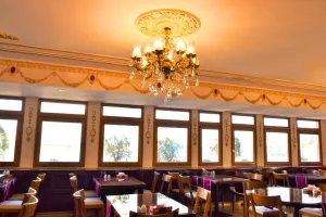 هتل مشهد تهران - رستوران