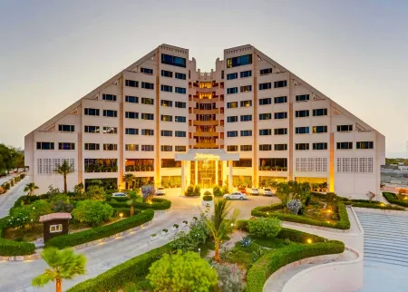 هتل میراژ کیش - نمای بیرونی