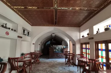 اقامتگاه سنتی میناس اصفهان - کافی شاپ